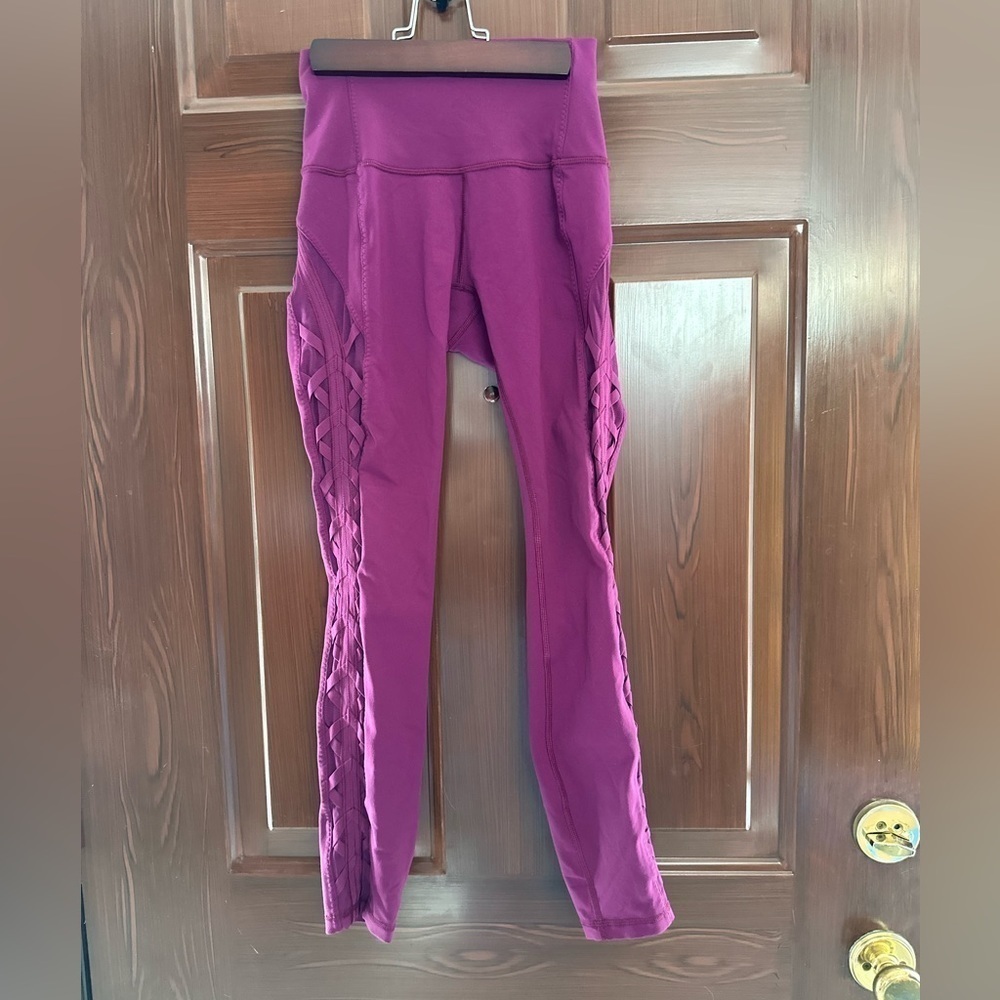 Lululemon High Times Pant (Rhythm) Leggings in Color Chilled Grape Size 2